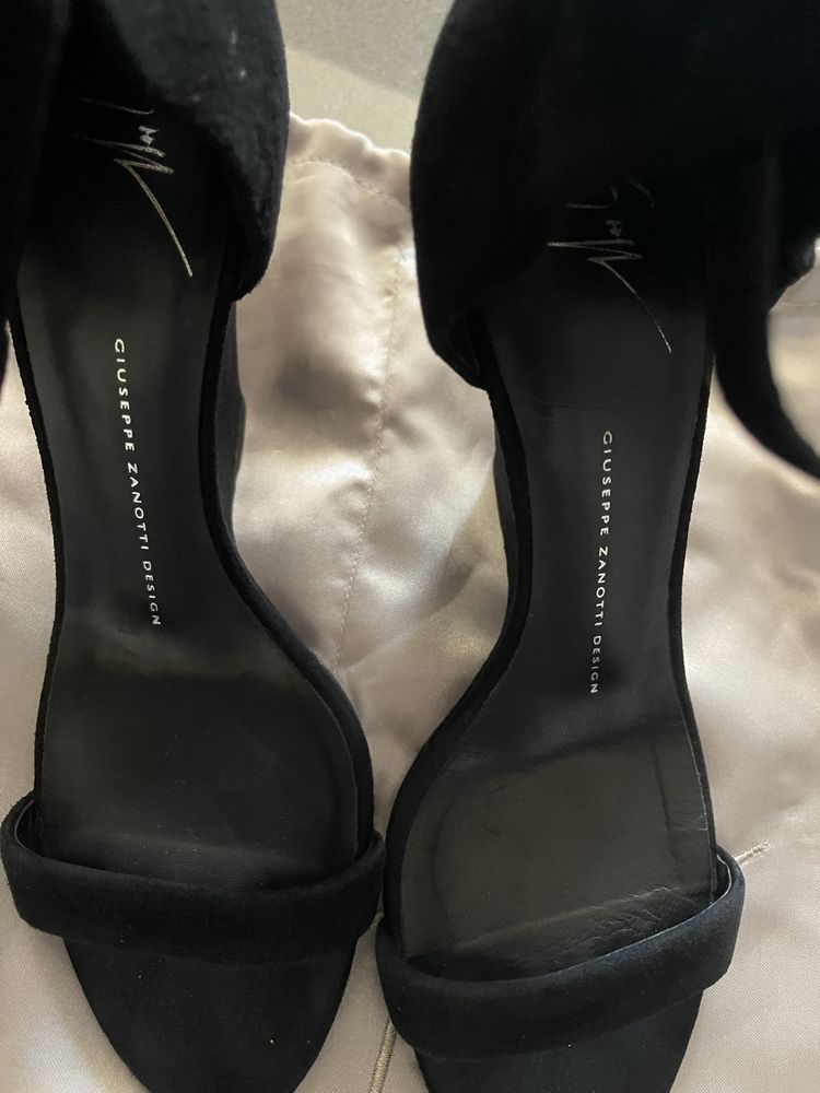 Сандали Guiseppe Zanotti