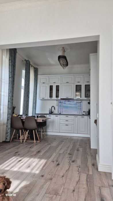 Centru | Mobilata Si Utilata | Lux | Casa 3 Camere