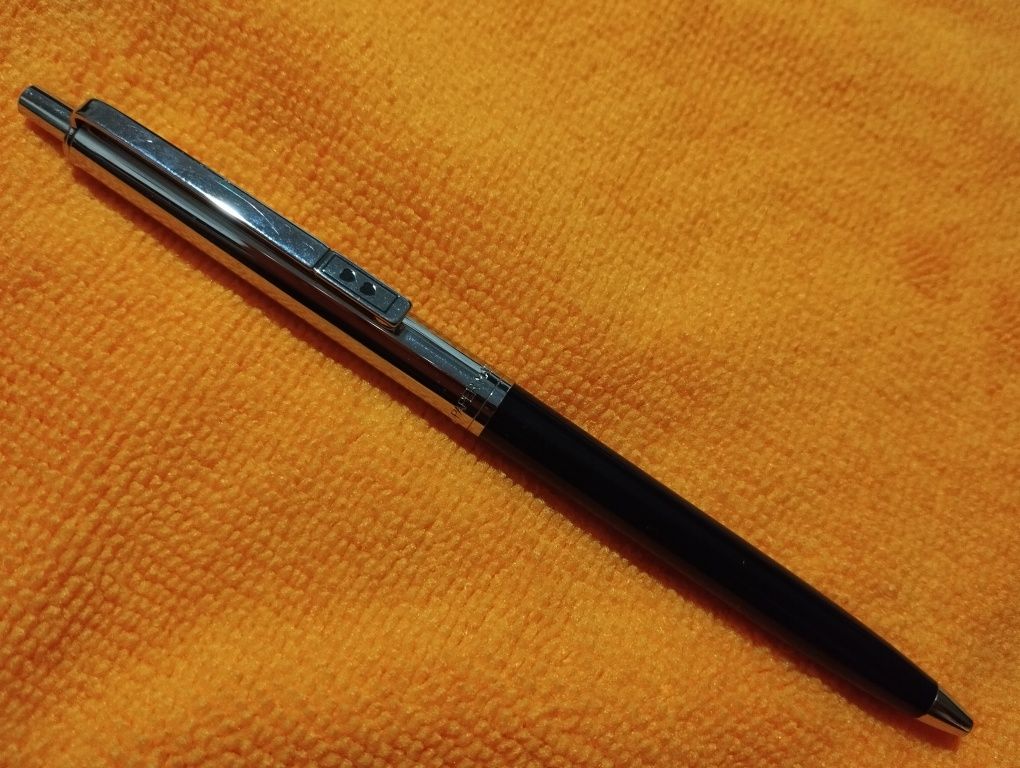 Pix papermate slim.