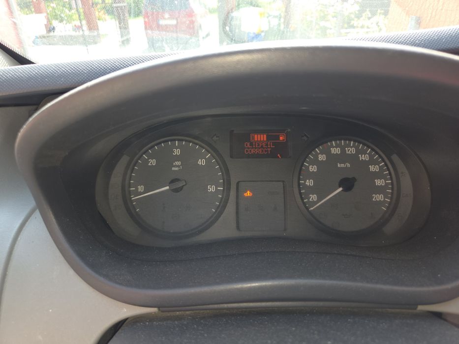 Vand opel vivaro