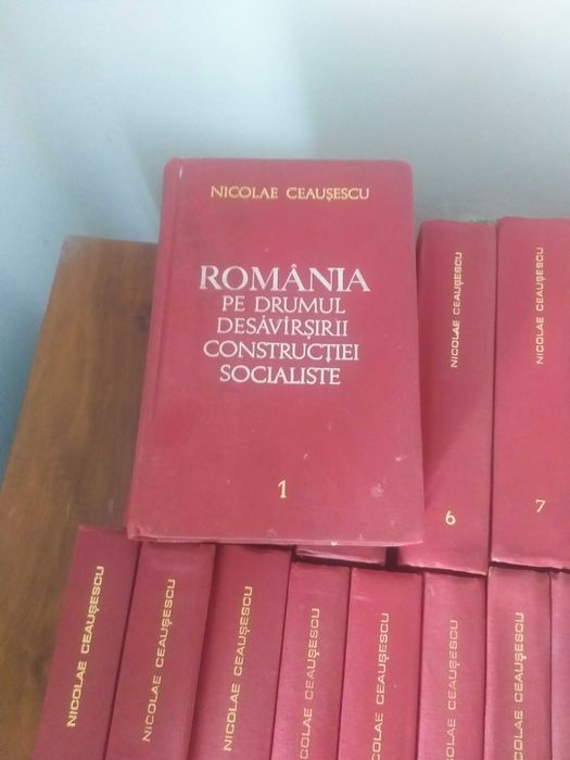 vand carti Nicolae Ceausescu