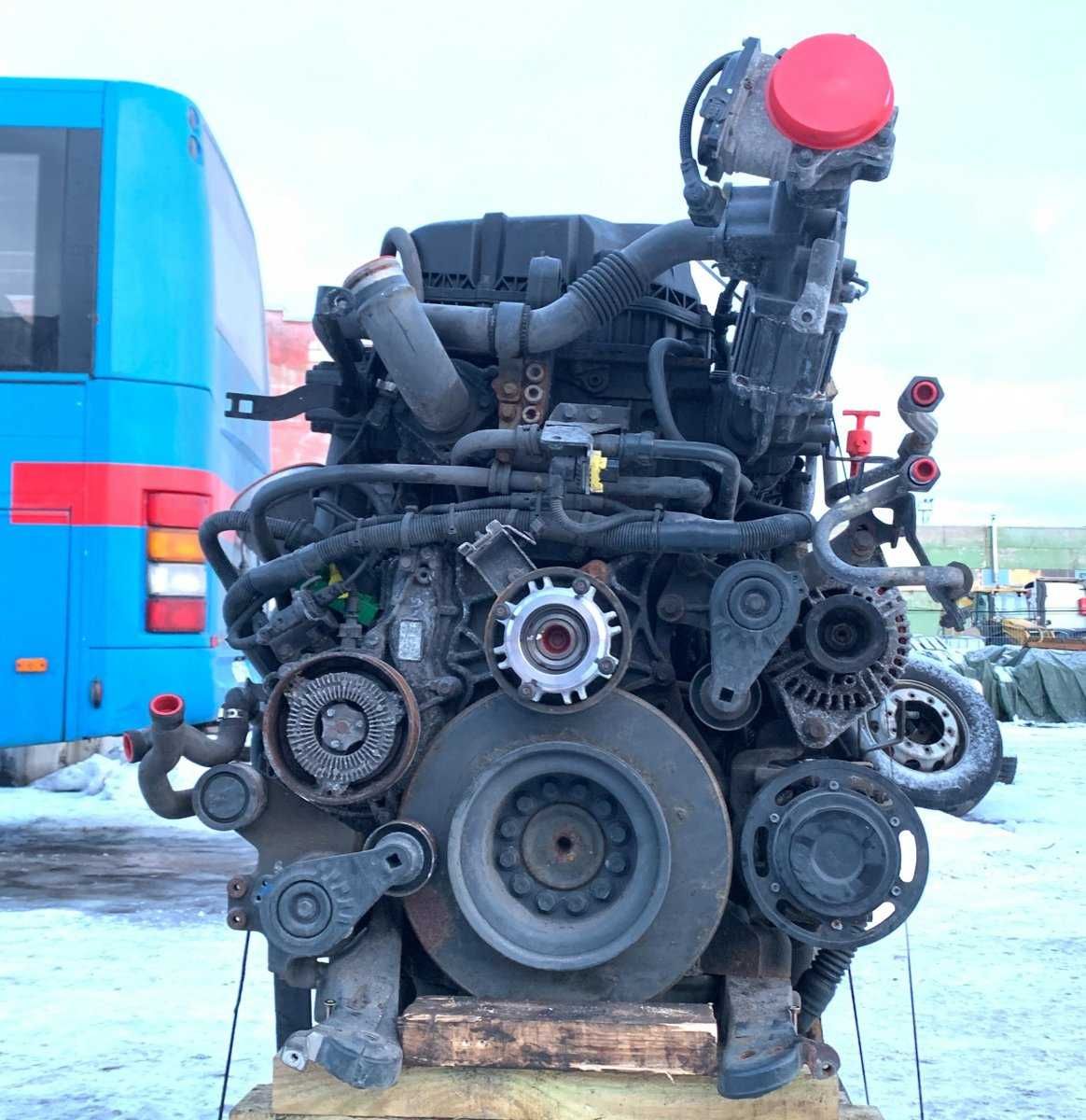 Motor complet camion RENAULT  - Piese de schimb