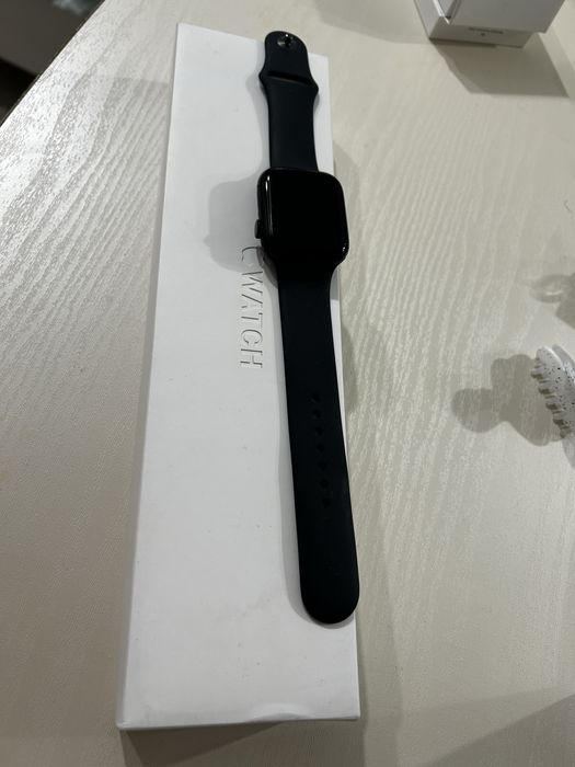 Продаются часы Apple Watch оригинал