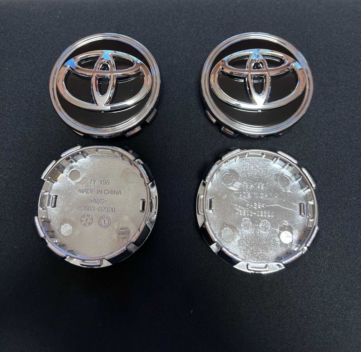 Set capace roti capac jantă Toyota Corolla Yaris 62mm