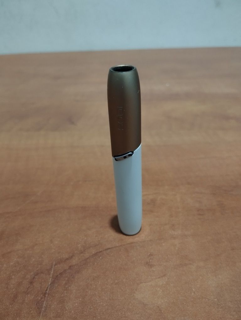 Iqos 3 Duo Alb cu auriu