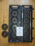 SET Bodybuilding 10 [X] Discuri, 2 Gantere Și 1 Bară Lungă 120Cm