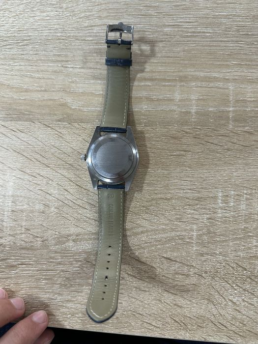 Rolex согот сотилади