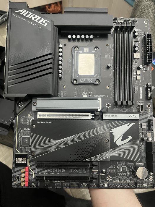 Gigabyte z790 aorus elite ax wifi ddr5