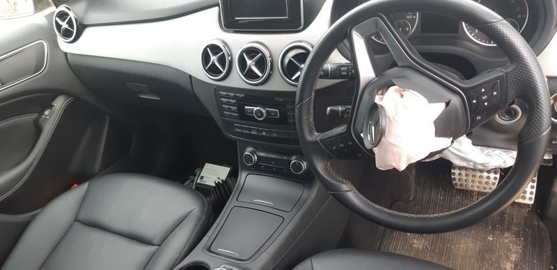 Б класа 180 cdi на части, Mercedes B class W246