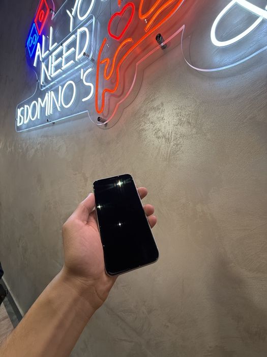 Iphone xr           .