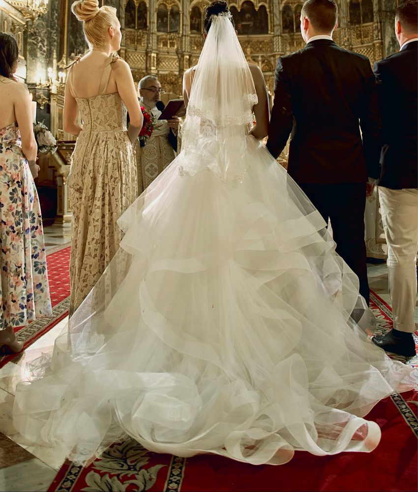 Vand rochie de mireasa tip A nunta
