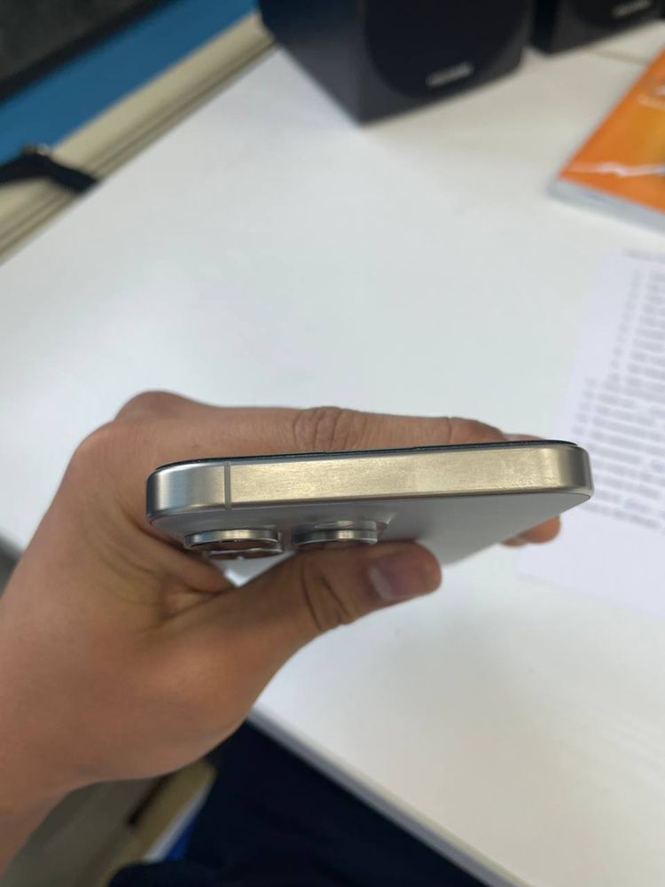 Iphone 15 Pro Max 256gb ideal