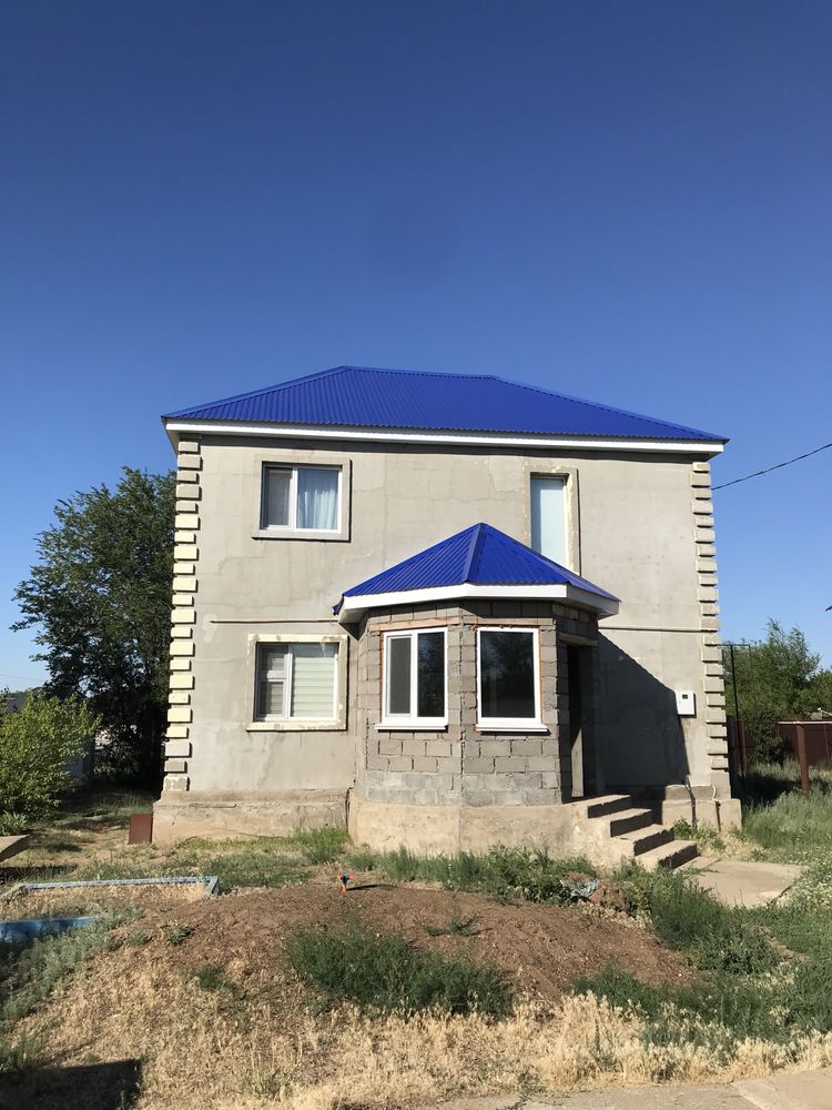 Продается 2х эт. дом