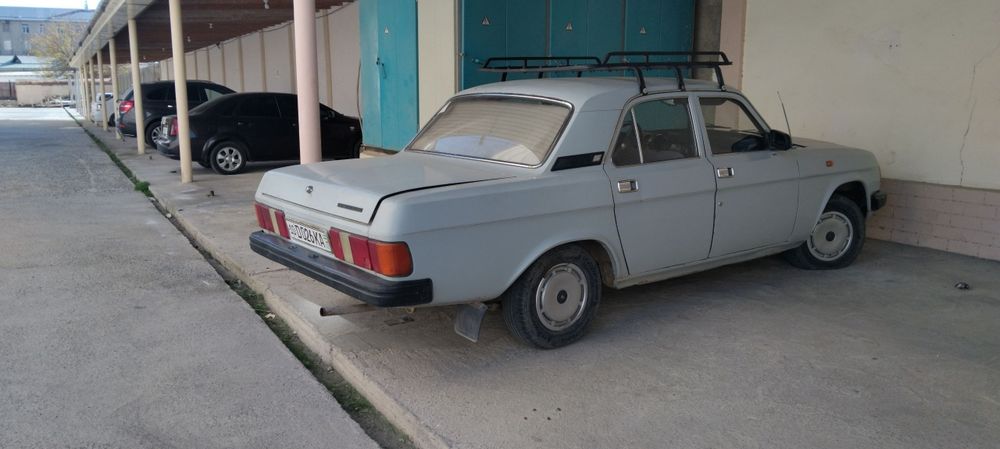 Волга газ 31029 сотилади