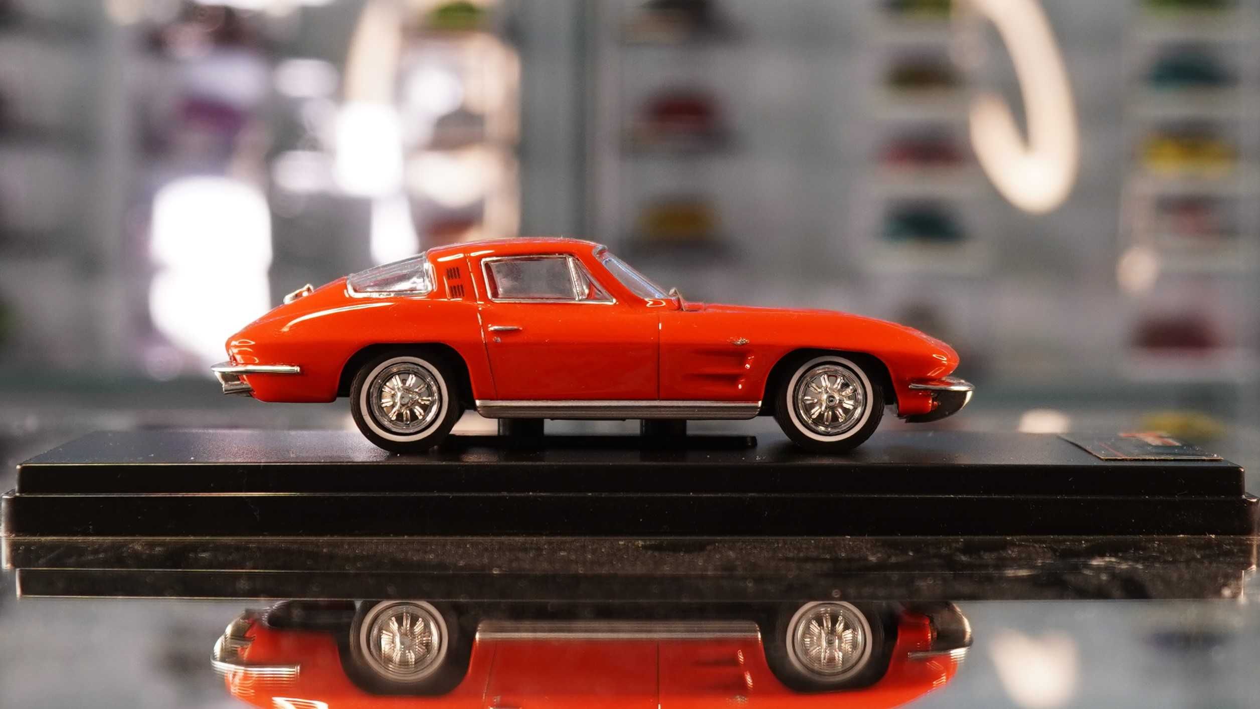 1964 Chevrolet Corvette C2 Stig Ray Sport Coupe - Premium X 1/43