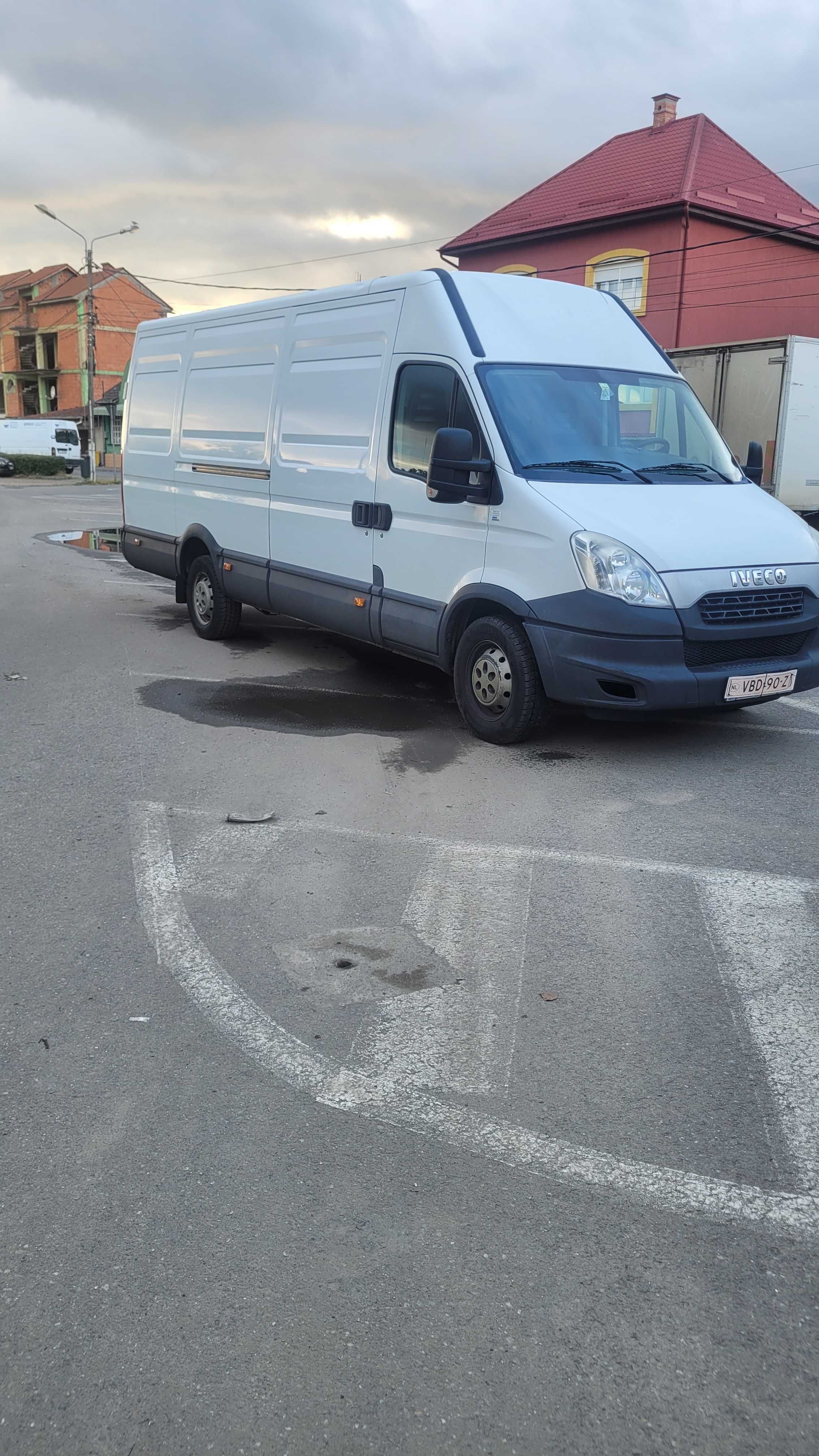 Iveco  Daily  2,3 Maxi