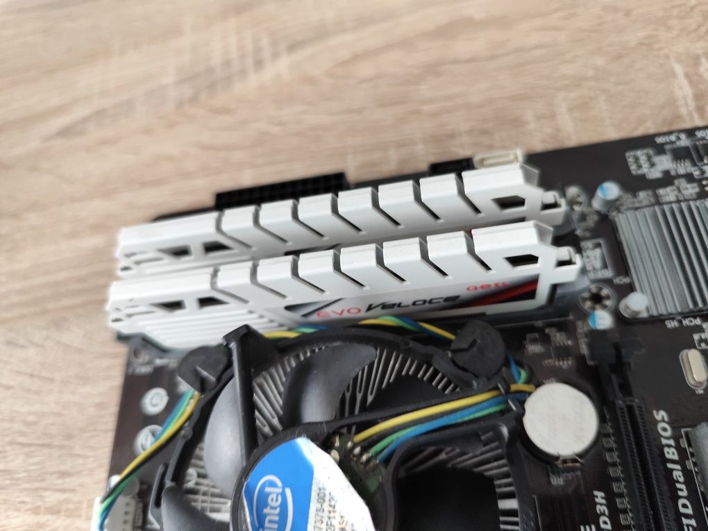 Комплект i5-4570 + 16GB RAM + дъно – готови за работа