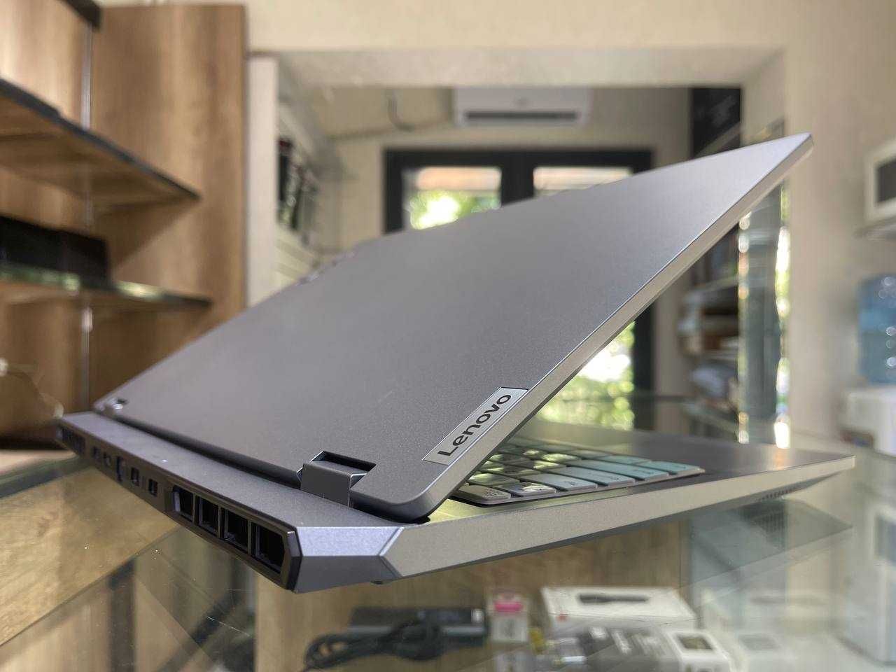 Lenovo LOQ 15IRX9