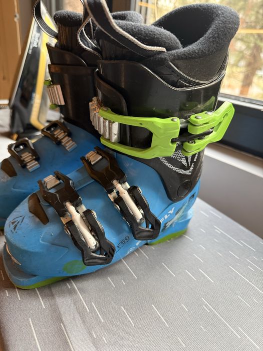 Детски ски обувки firefly 18-18,5 см и solomon 19-19.5см