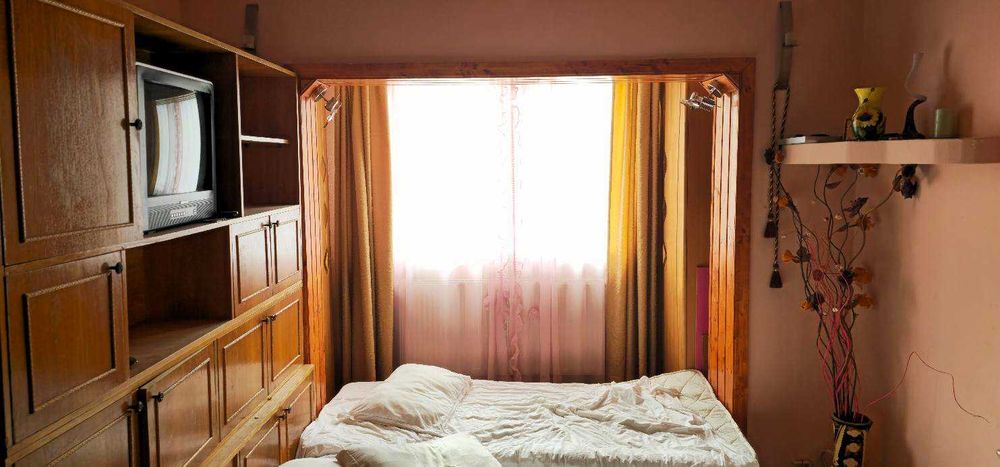 Garsoniera de vanzare