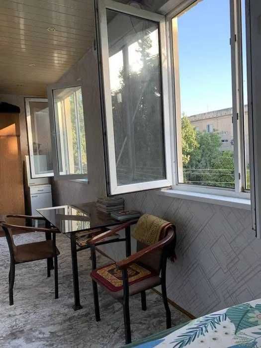 Продаётся 3/4/5 Карасу-3 Среднее состояние с Мебелью и Техникой Балкон