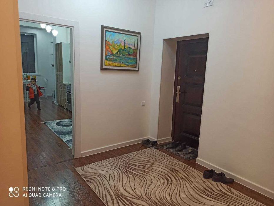 3 xonali, 105 m², G'ishtli uy, 5-etajli uyning 4-etaji, Lift bor