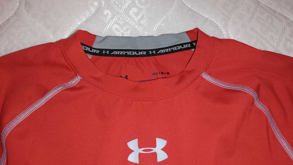 Under Armour Компресираща тениска с дълъг ръкав - HeatGear размер М