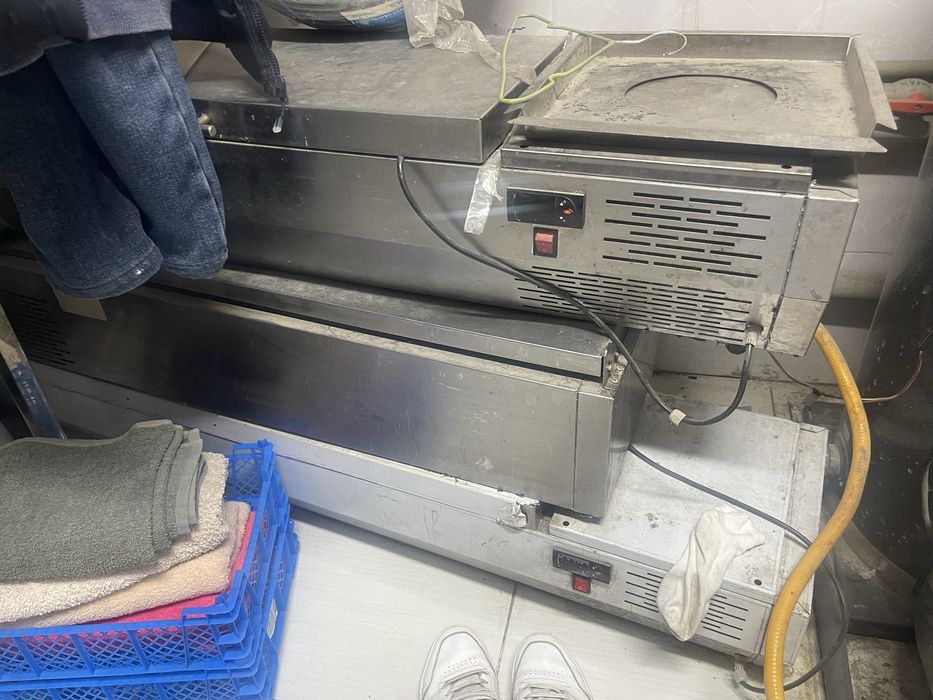 Продам витриный холодильники с крышкой