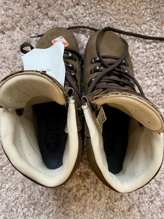 Ghete trekking Meindl Borneo 2, MFS system, 42, maro