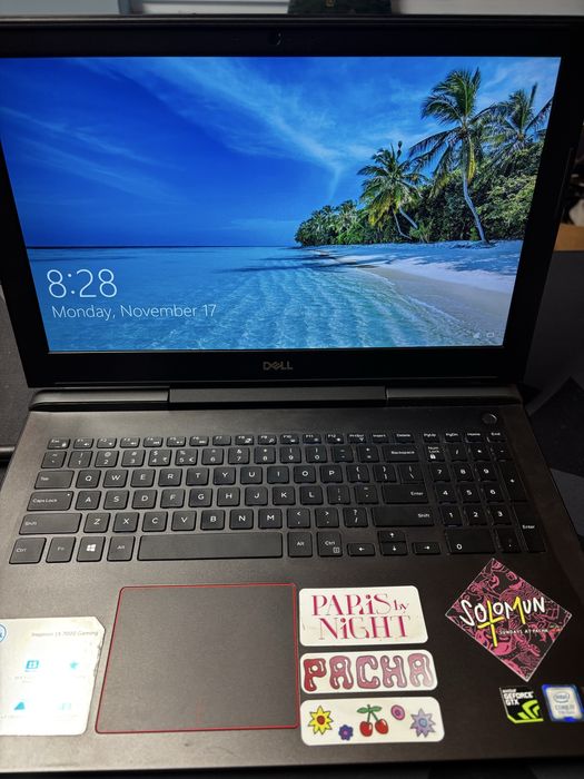 Лаптоп Dell Inspiron 7577 изключително запазен