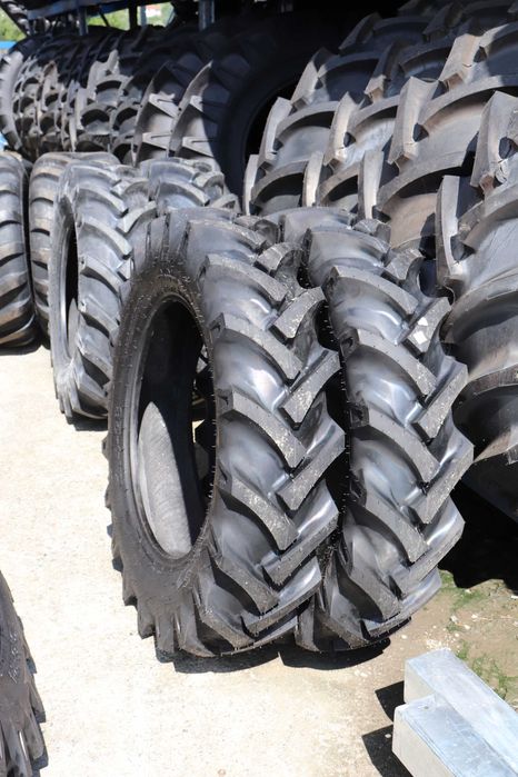 Cauciucuri 12.4-28 Ozka noi 8 ply pentru tractor u445
