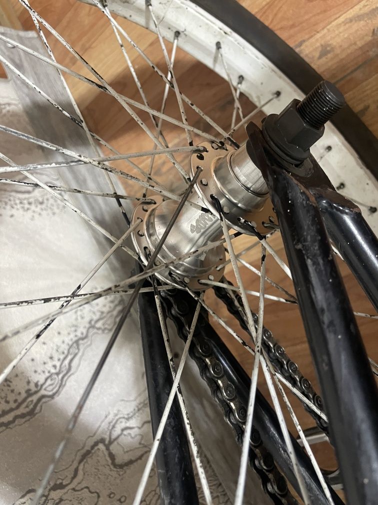 Продается велосипед BMX цена 350$