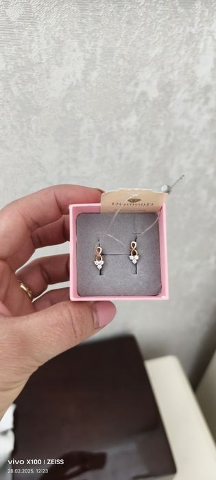 Продам золотые изд золото 14 к