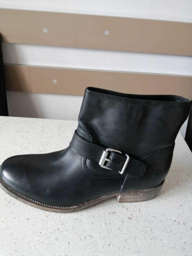 Botine negre de piele noi, marimea 41