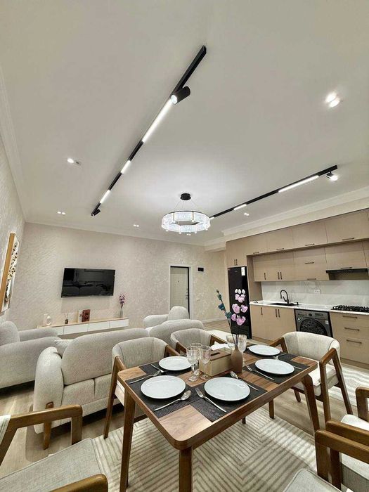 Продаётся 2х ком кв Квартира  ул Бабура Заводская,ЖК Феличита,Пирамит.