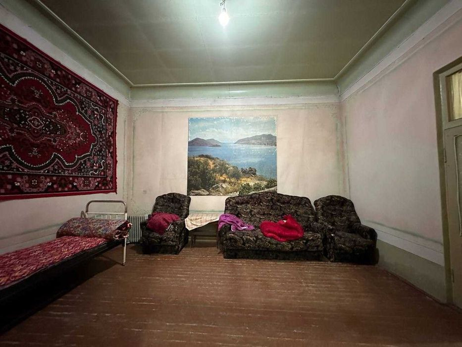 4 sotixli uchastka barcha jihozlari bilan birga sotiladi.