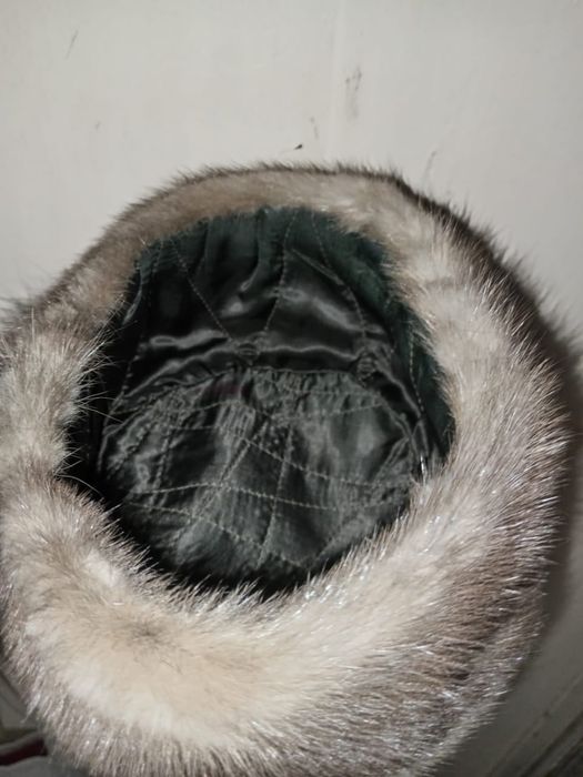 Продам шапку. В хорошем состоянии, очень теплая ,