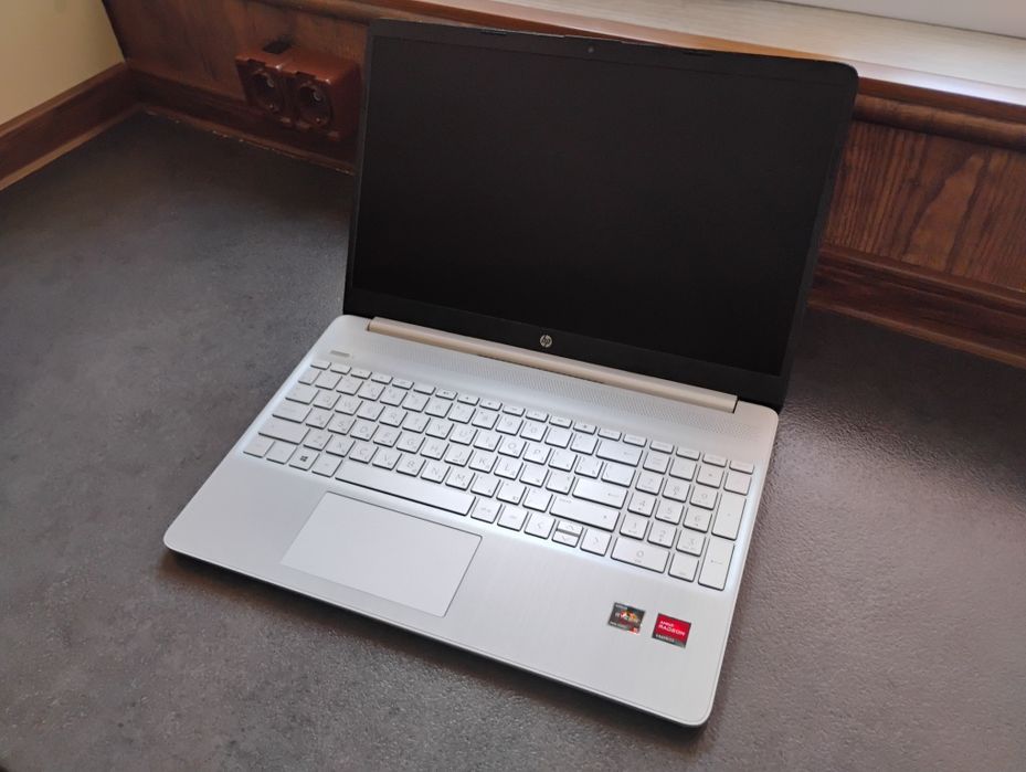Laptop HP - Ryzen 5 - 5000serie - 16gb