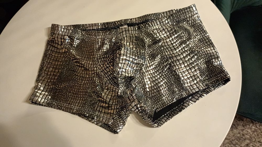 Vând boxeri pt barbati