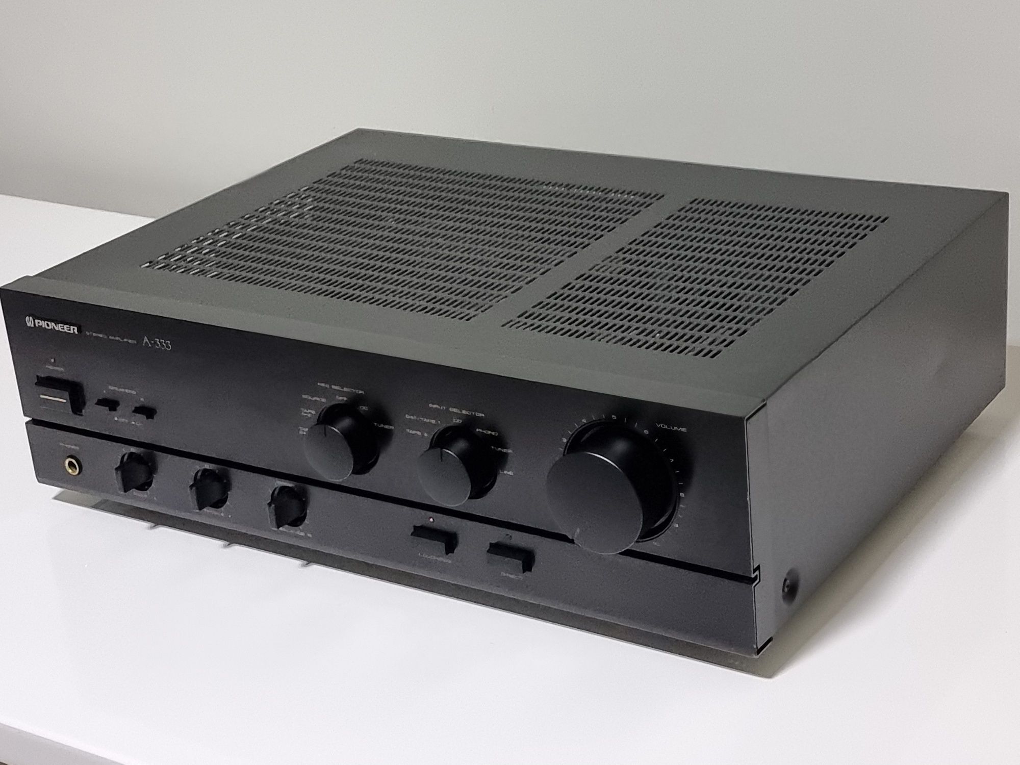 Pioneer A-333 integrated amplifier