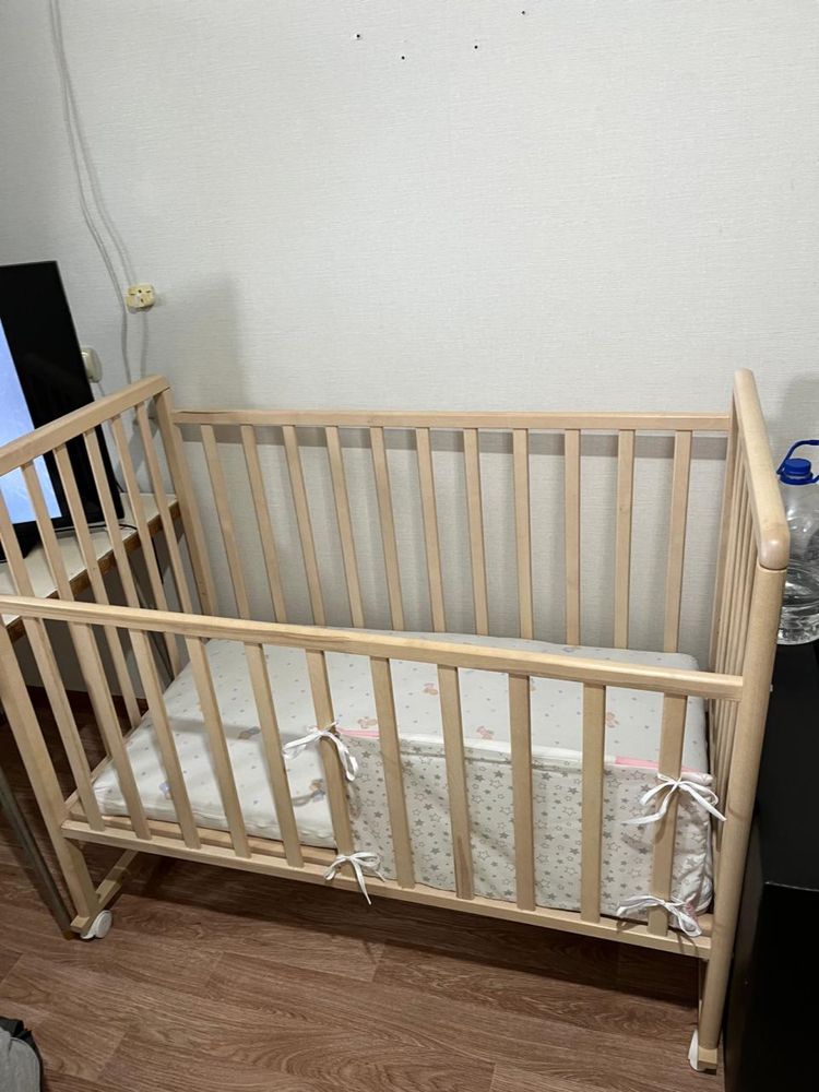Продам детскую кровать
