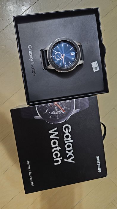 Vand ceas samsung galaxy watch in stare foarte buna!