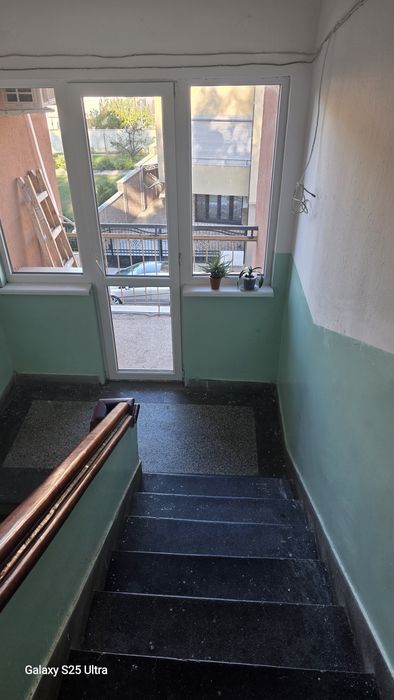 Продава се Тристаен апартамент в Силистра, Център - 65 кв.м за 1020 €/кв.м - Снимка #3