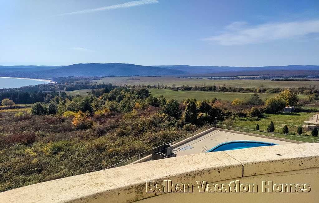 Продава се Тристаен апартамент в Бяла - 139 кв.м за 756 €/кв.м - Снимка #17
