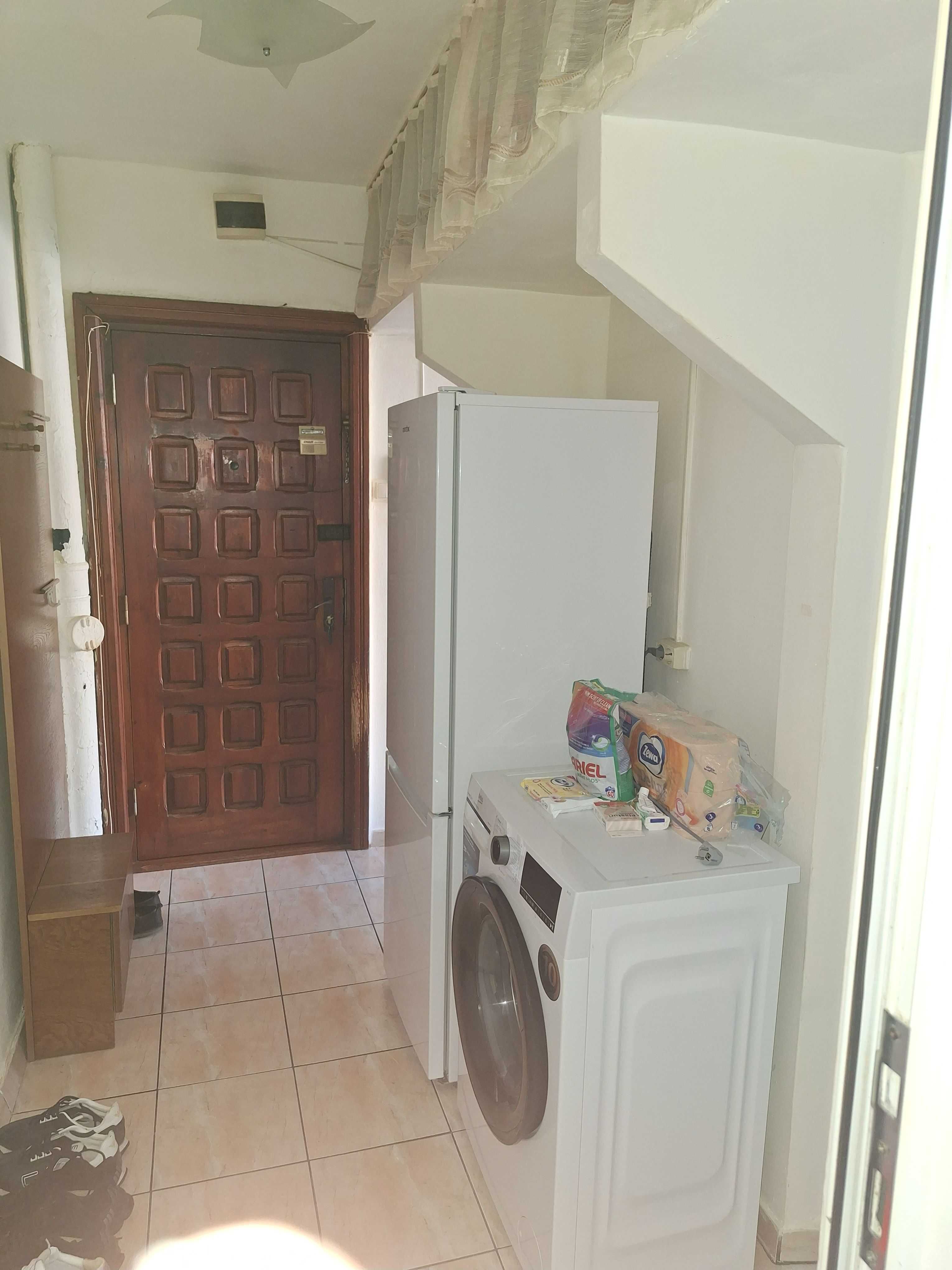 Proprietar inchiriez apartament 2 camere parter Gavana 2