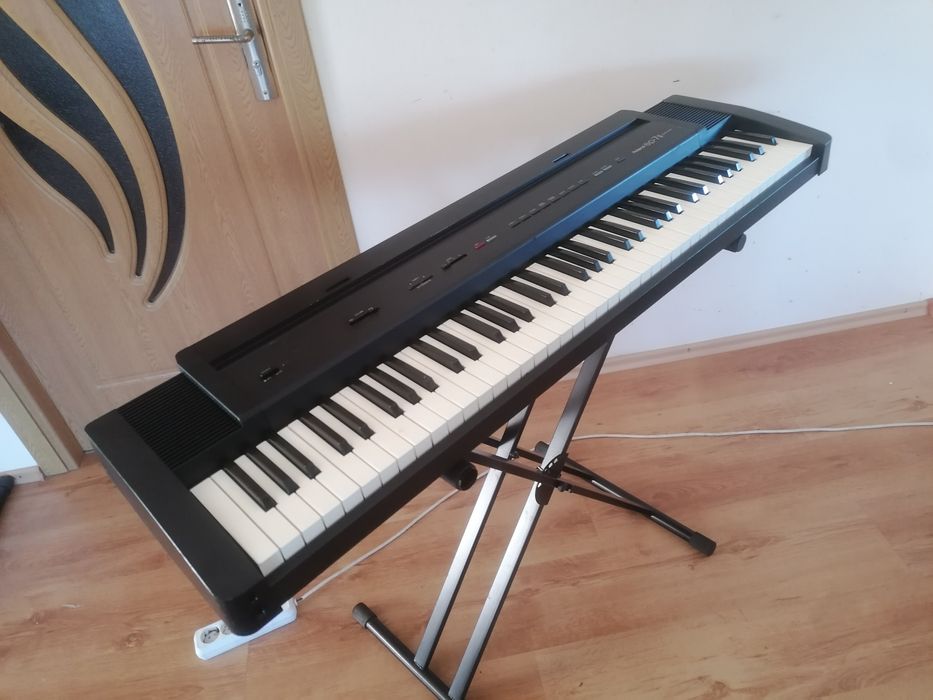 Roland EP-7 II pian digital dinamic orga