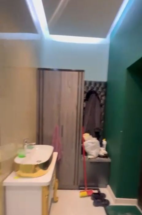 Urganch sh: Nihol maktab yonida yangi domda 2 xona uy ijaraga beriladi