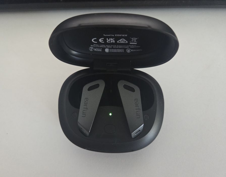 Căști Bluetooth Earfun Air Pro