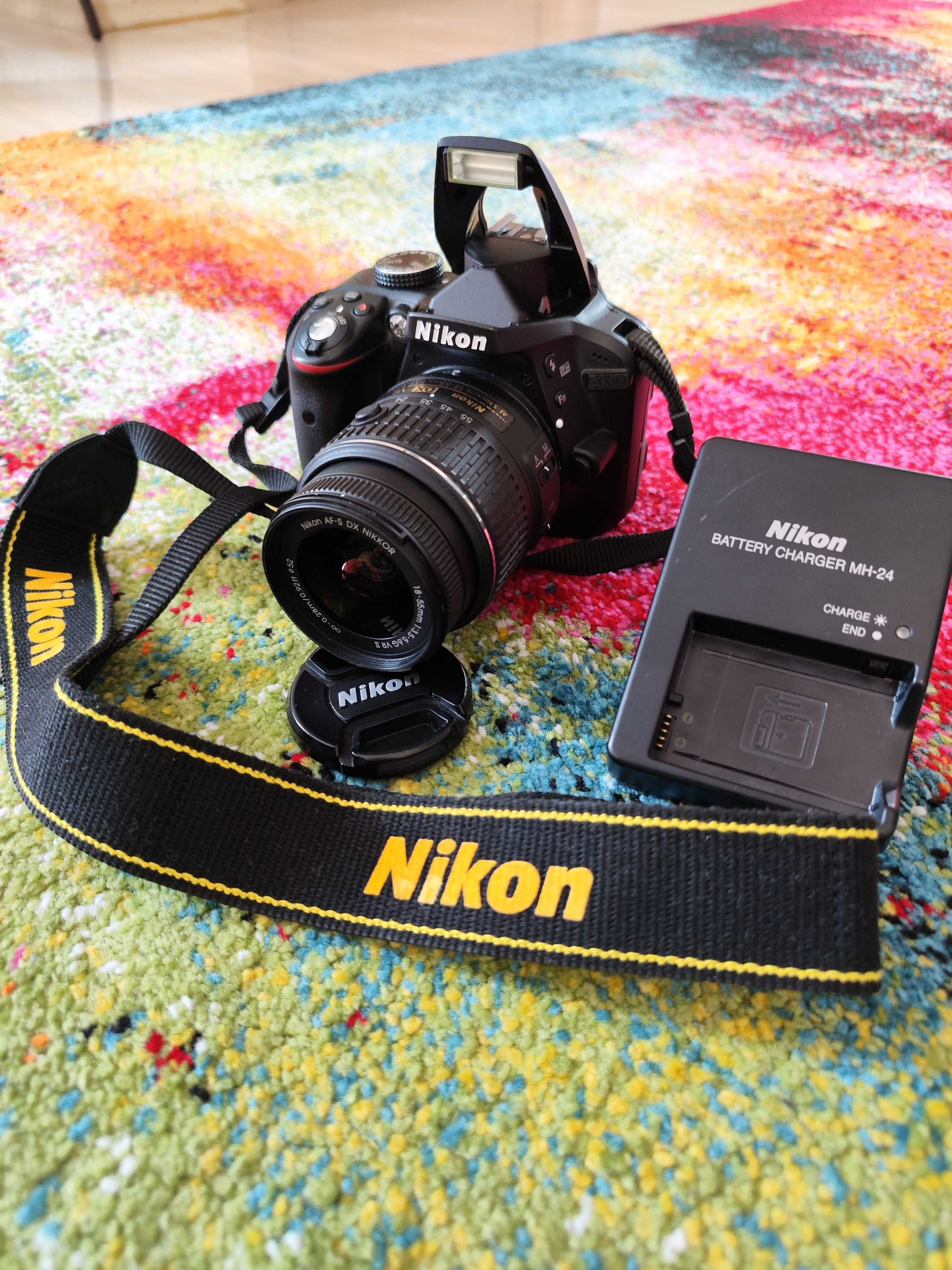 Nikon D3300 impecabil