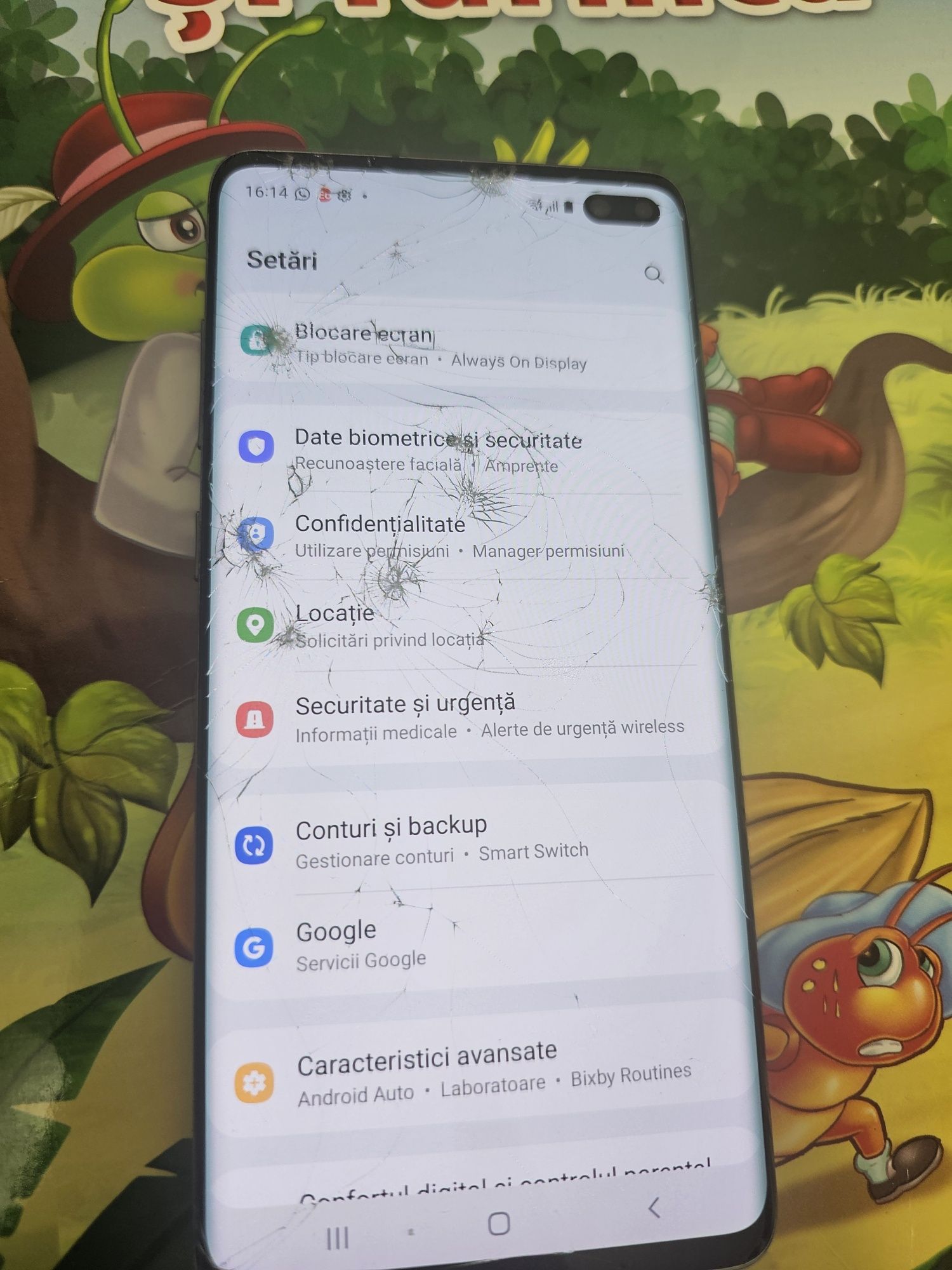 Vând s10 plus  fisurat